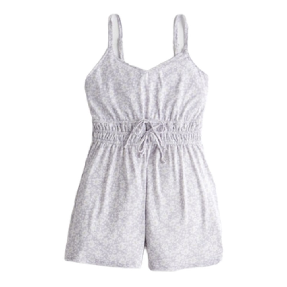 Hollister NWT Spaghetti Strap Cinched Waist Romper